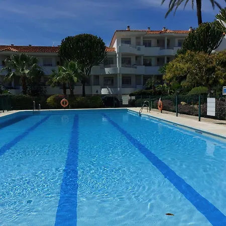 Lägenhet Acogedor Con Piscina En *