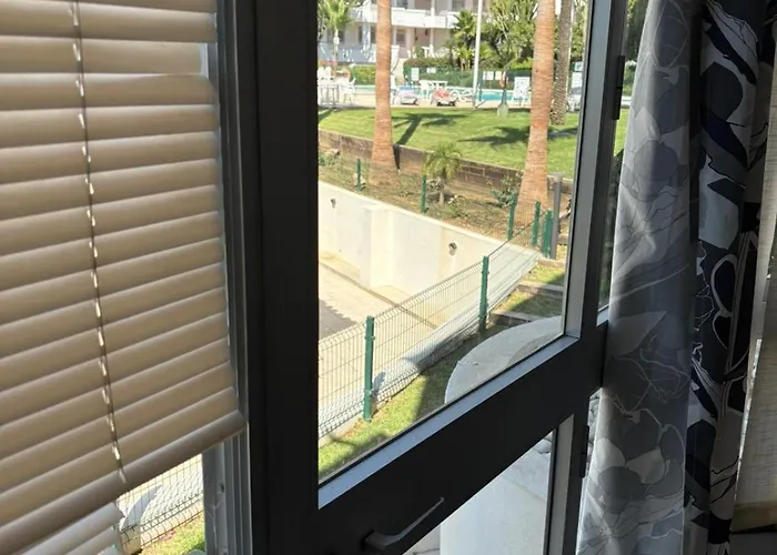 アパート Acogedor Con Piscina En