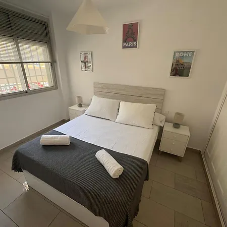 Apartamento Acogedor Con Piscina En *