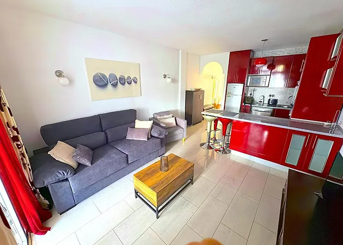 Acogedor Con Piscina En * Fuengirola