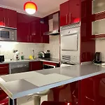 Acogedor Con Piscina En Apartament *